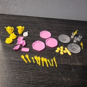 Barbie doll Vintage dinner and tea set lot